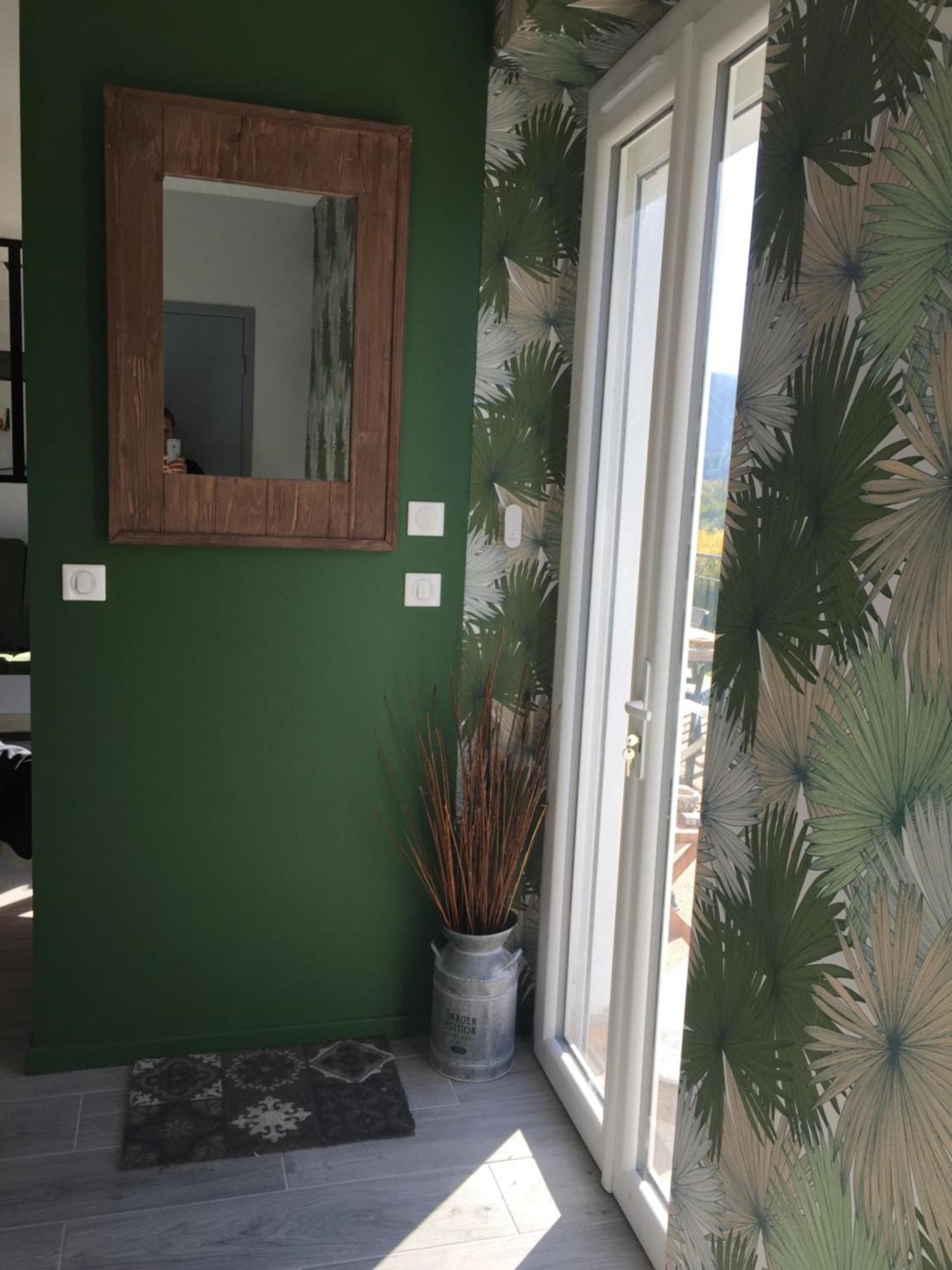 appartement 135m2 ,terrasse 45m2, 2 à 8 personnes Châtillon-en-Diois Exterior foto